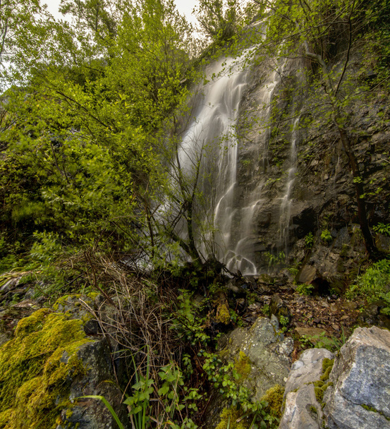 モンシケ、ポルトガルの滝 - 写真・画像