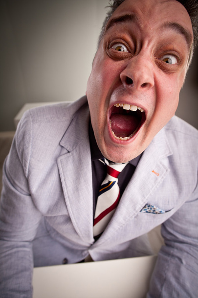 louco gritando sobre negócios
 - Foto, Imagem