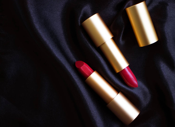 lipstick on a silk background elegance - Фото, зображення