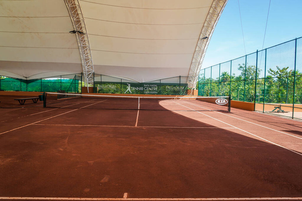 ISLA MUJERES, MEXICO - SEPTEMBER 19, 2021: Rafa Nadal Tennis Centre in Costa Mujeres, Mexico. It inspired by the Rafa Nadal Academy in Mallorca, Spain, located in the Grand Palladium Costa Mujeres Resort - Zdjęcie, obraz