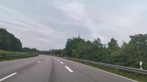jazda po autostradzie w Niemczech - Materiał filmowy, wideo