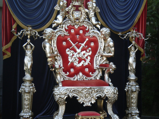 Бархатный трон
 - Фото, изображение