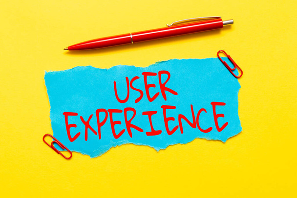 Schreiben von Text User Experience. Business-Schaufenster mit Website vor allem in Bezug darauf, wie angenehm es ist, Critical Thinking Finding Clues zu verwenden, um Fragen zu beantworten - Foto, Bild