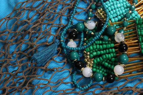 Mořská panna móda s šperky a rybářské sítě - Fotografie, Obrázek