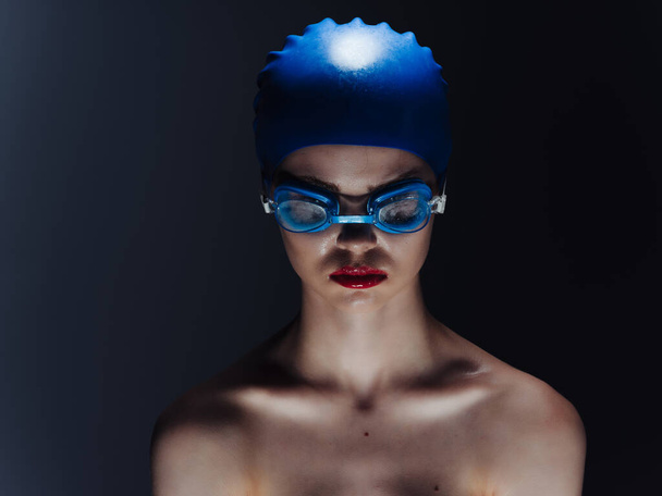 水泳ゴーグルの女性選手高品質の写真 - 写真・画像