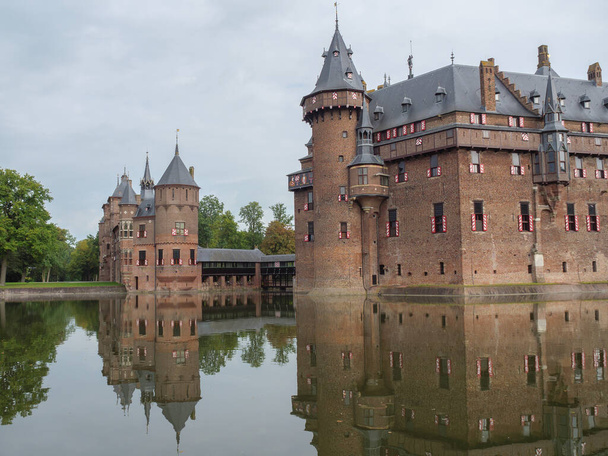 Zamek w Haar koło Utrechtu w Holandii - Zdjęcie, obraz