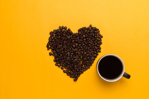 amor para beber café para aumentar la energía - Foto, Imagen