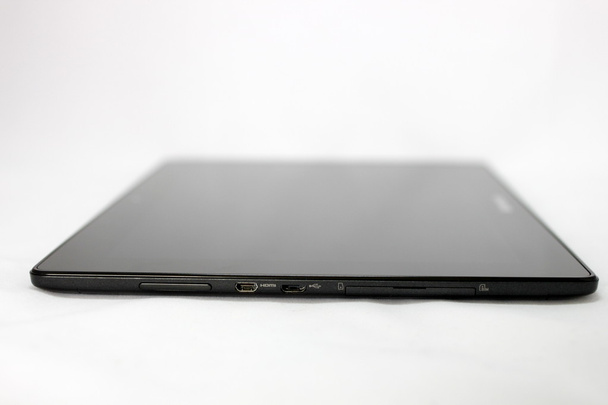 планшет Lenovo S6000
 - Фото, изображение