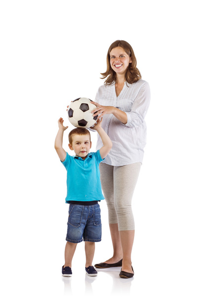 Mother and son playing with ball - Foto, Bild