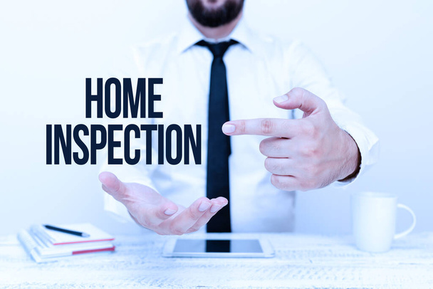 Conceptual caption Home Inspection. Obchodní vitrína neinvazivní zkoumání stavu domova Prezentace komunikační technologie Smartphone Voice And Video Calling - Fotografie, Obrázek