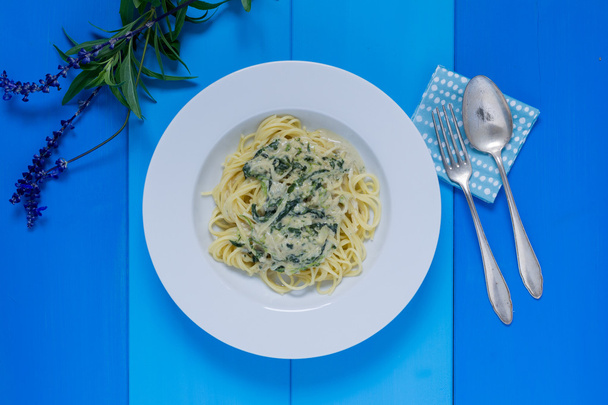 spagetti gorgonzola - Fotó, kép