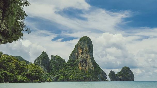 Paradise in Thailand, mountain, ocean, clouds - Photo, Image