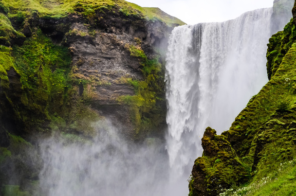 Detail of Skogafoss waterfall near Skogar, Iceland - Foto, Bild