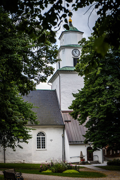 ULRICEHAMN, SWEDEN - Sep 03, 2021: A vertical shot of a church in Ulricehamn, Sweden - Fotó, kép