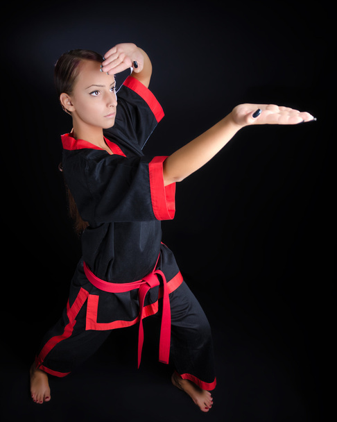 dziewczyna karate kimono - Zdjęcie, obraz