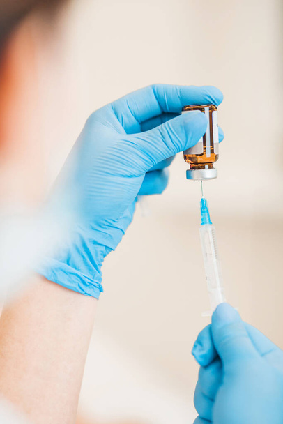 medical solution in syringe - intravenous pharmacology - Фото, зображення