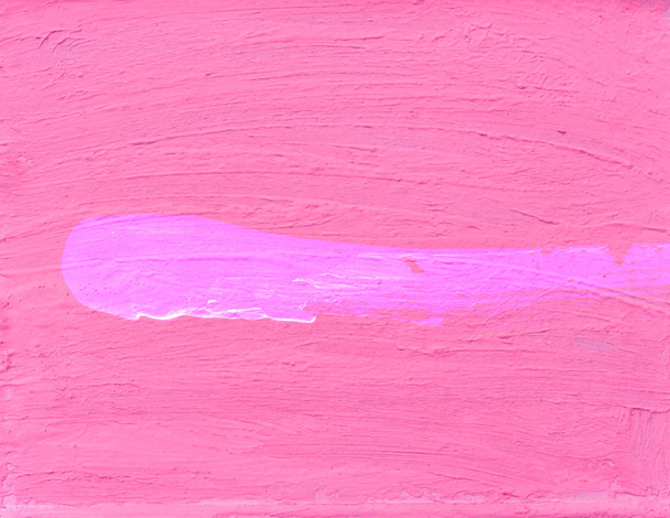 Кисть мазка окрашена на розовой стене для фона
 - Фото, изображение