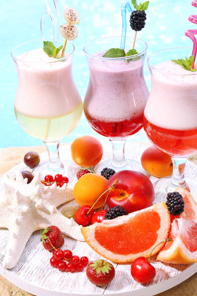 Delicious fruit milkshakes - Фото, изображение