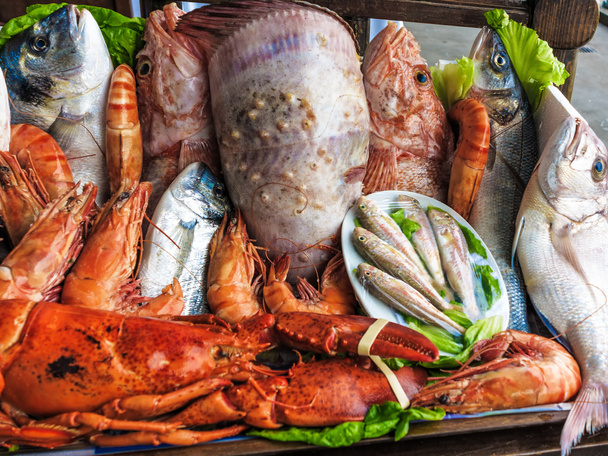Doces de frutos do mar mediterrânicos oferecem
 - Foto, Imagem