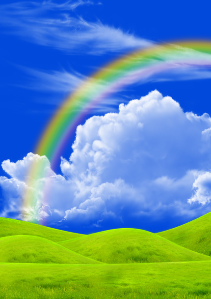 зеленое поле и радуга - Фото, изображение