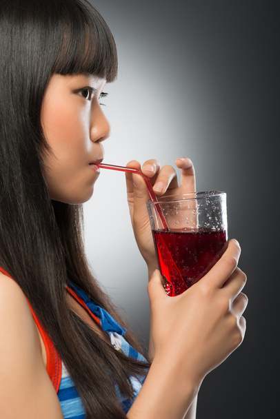Asian woman and juice - Фото, изображение