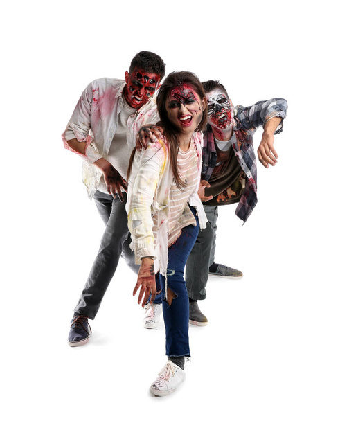 Zombies asustadizos sobre fondo blanco
 - Foto, imagen