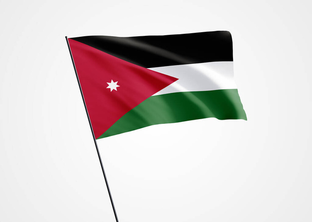 Bandera de Jordania ondeando alto en el fondo blanco aislado. 25 de mayo Día de la Independencia de Jordania Recolección mundial de bandera nacional - Foto, imagen