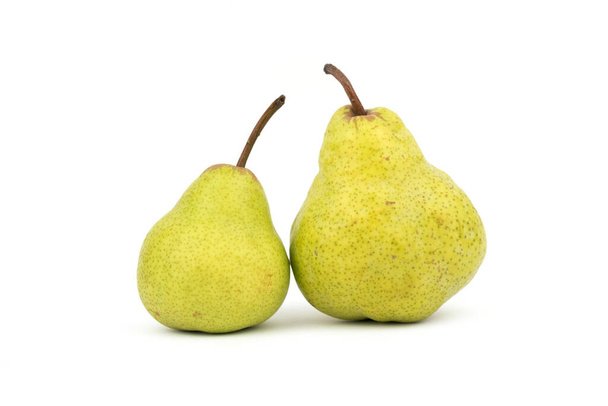 свіжі молоді фрукти груші Люка
 - Фото, зображення