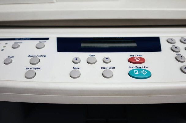 Primer plano del teclado de botones de fax para marcar moderno - Escáner de copia vintage máquina de fax - Foto, Imagen