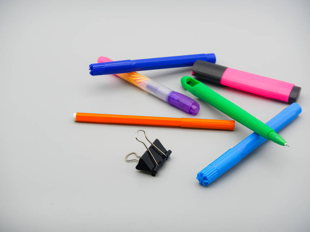 Colored pens, felt-tip pens, and markers on the table - 写真・画像