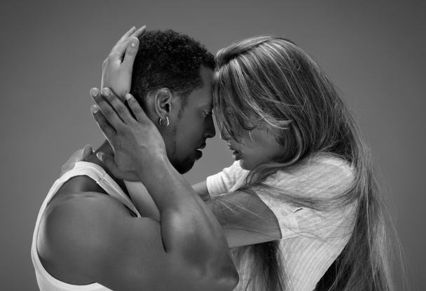 Monochrome portrait of a passionate couple - Photo, Image
