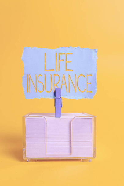 Text showing inspiration Life Insurance. Word Written on Payment of death benefit or injury Burial or medical claim Colorful Idea Presentation Displaying Fresh Thoughts Sending Message - Photo, Image