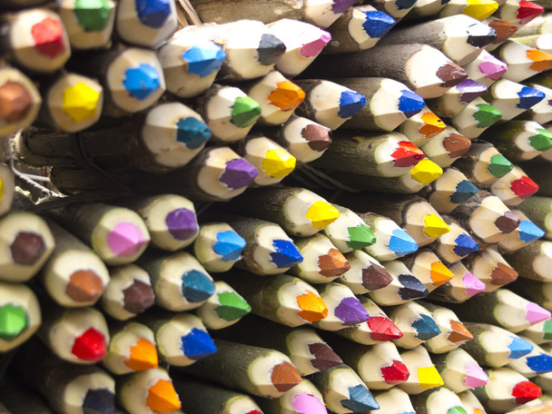 Venta de lápices de colores
 - Foto, imagen