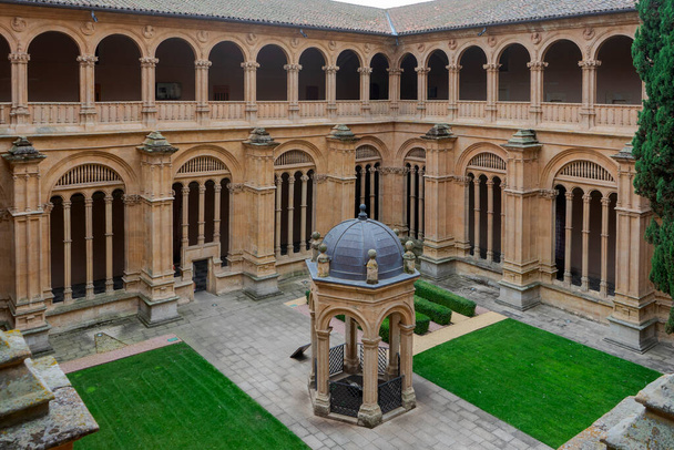klášter králů v klášteře San Esteban v provincii Salamanca, Španělsko - Fotografie, Obrázek