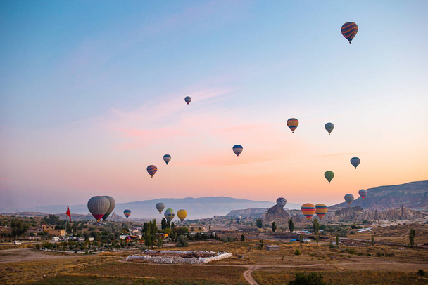 Bright hot air balloons in sky of Cappadocia, Turkey - Foto, immagini