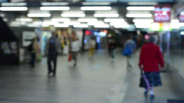 通勤の人々 - 人 - タイムラプス - 地下鉄でぼやけたショット - 映像、動画