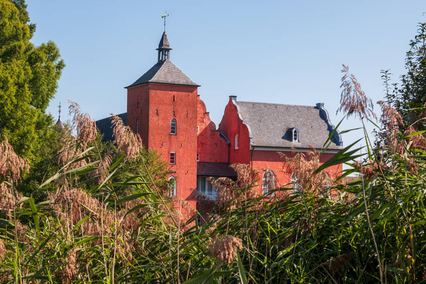 Bloemersheim Castle near Neukirchen-Vluyn - Foto, Imagen