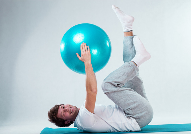 Patient with fitness ball - Zdjęcie, obraz