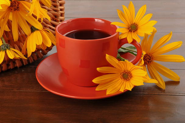 Coffee and flowers  - 写真・画像