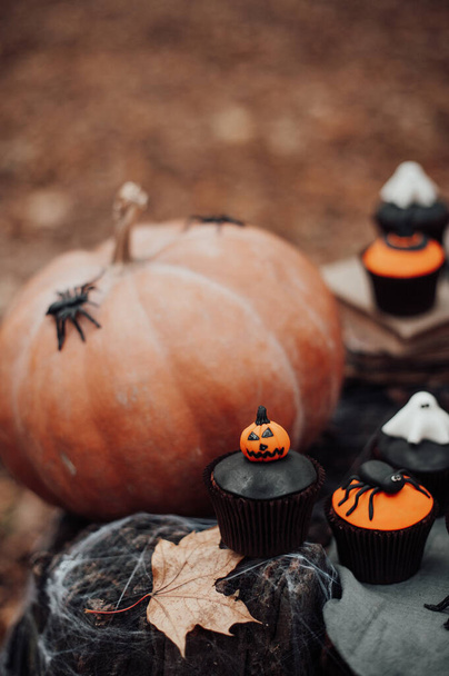koncept pro podzimní tradiční svátek Halloween - Fotografie, Obrázek