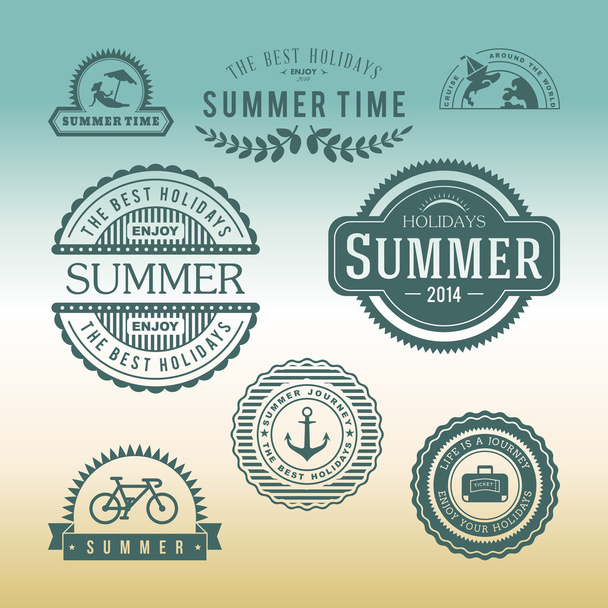 レトロなデザイン要素夏期休暇ベクトルのセット。ビンテージ装飾とラベル - ベクター画像