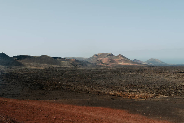 vulkán és a láva a sivatag. Lanzarote, Canary islands - Fotó, kép