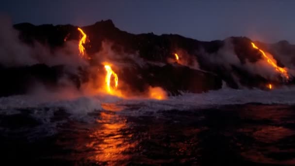 Ατμό περνώντας ηφαιστειακή λάβα - Πλάνα, βίντεο