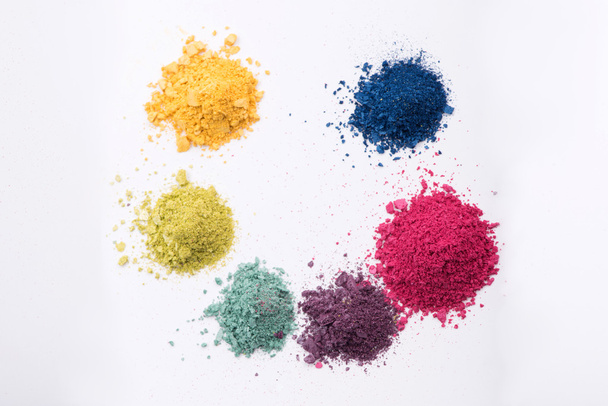 Close-up view of  heaps crashed eyeshadow in different colours i - Fotografie, Obrázek