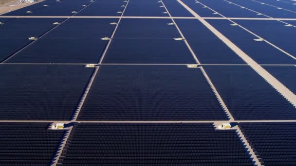太陽電池パネルの生産エネルギー空撮 - 映像、動画