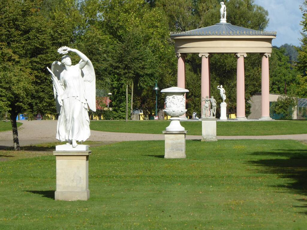 Sculptures and Hebe temple in the palace gardens of Neustrelitz, Mecklenburg-Western Pomerania, Germany - Photo, Image