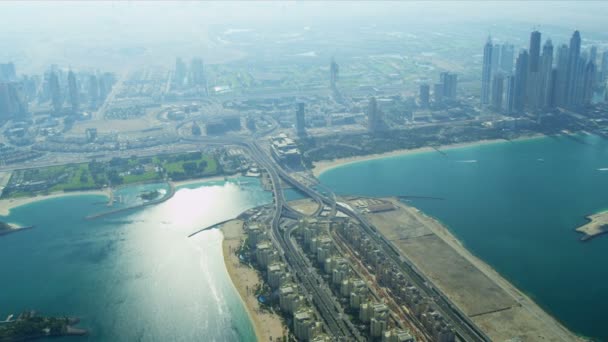 Luftaufnahme der Medienstadt Dubai - Filmmaterial, Video