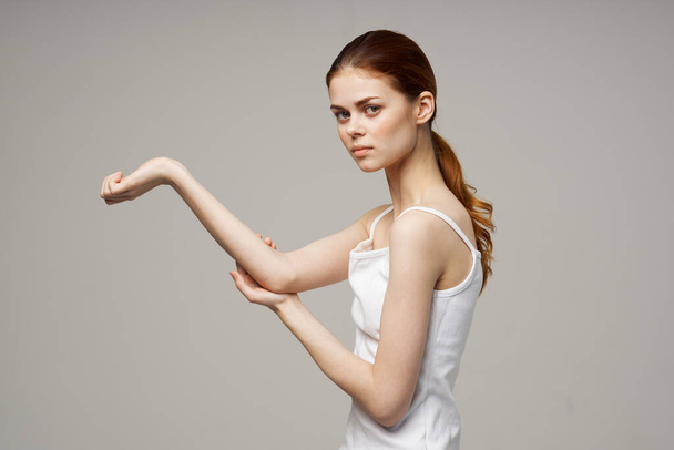 woman elbow pain arthritis chronic disease isolated background - Fotoğraf, Görsel