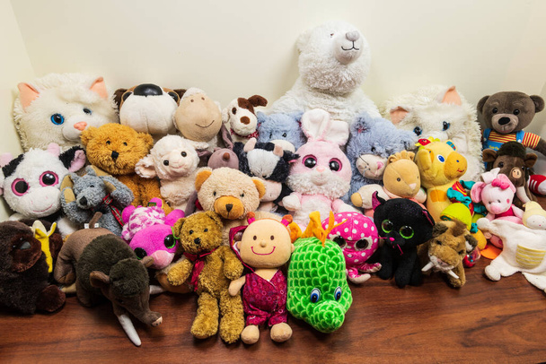 Soft toys in a child's bedroom - Photo, Image