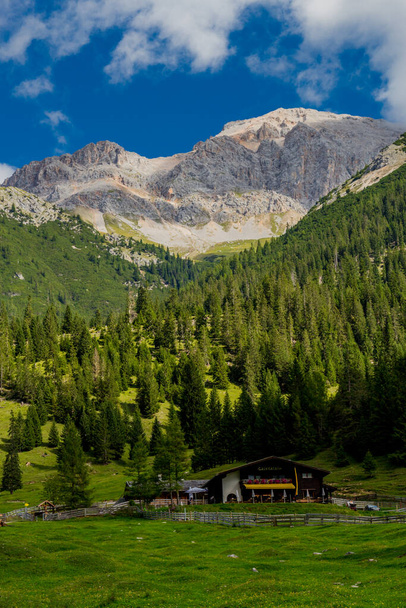Holiday tunne noin kaunis Leutasch Valley Tirolissa - Valokuva, kuva